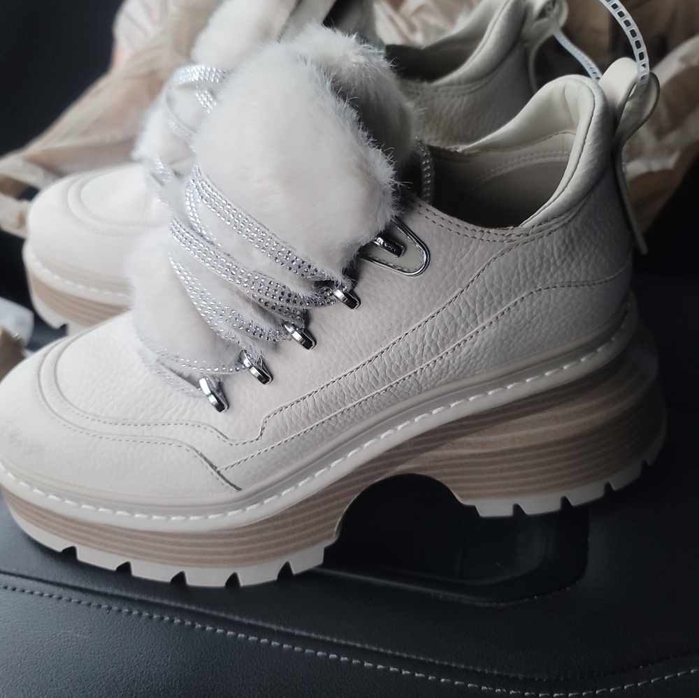 MICHAEL Michael KorsShiloh Nubuck and Faux Fur Platform Boot - Picture 4 of 4